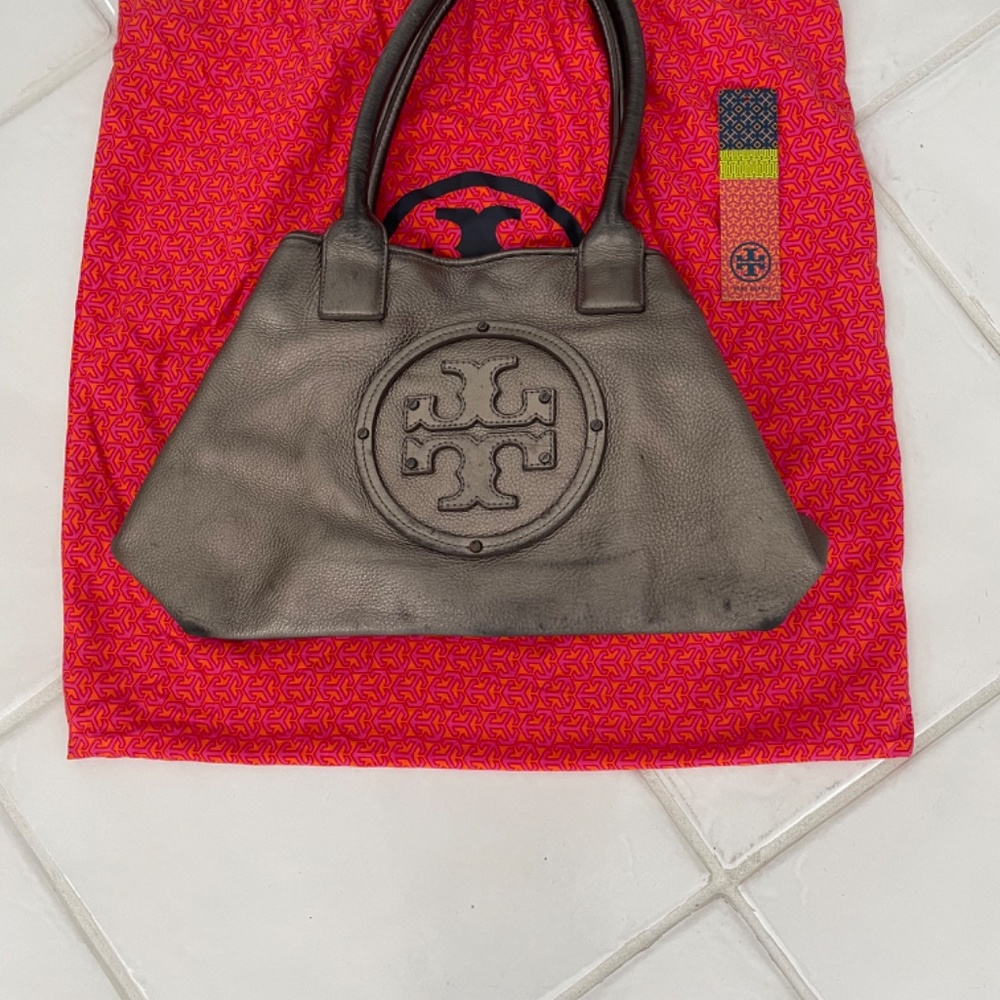 Tory Burch Stacked Logo Small Classic Tote